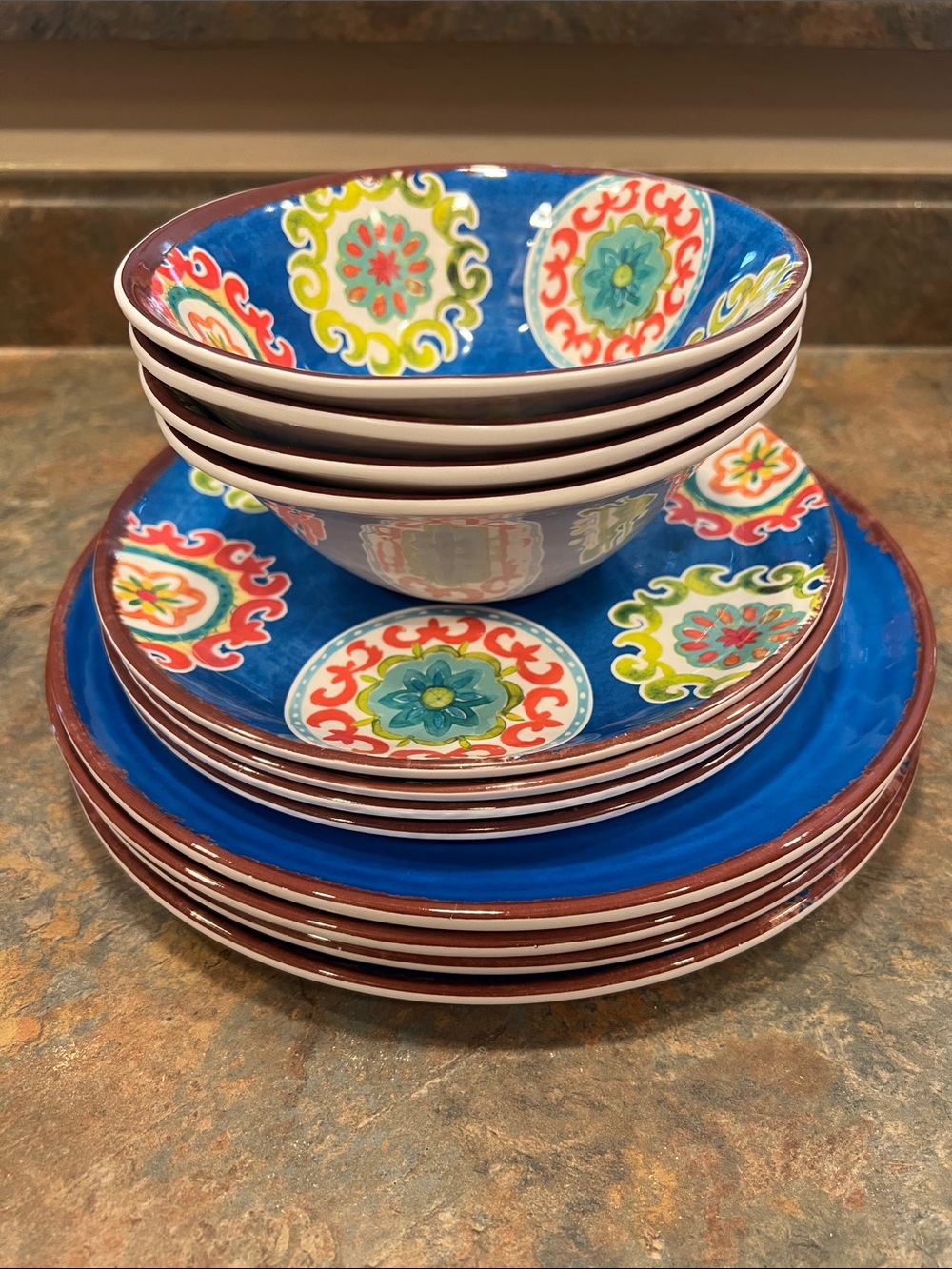 Blue Floral Medallion Dinnerware Set - Vibrant Blue Pattern
